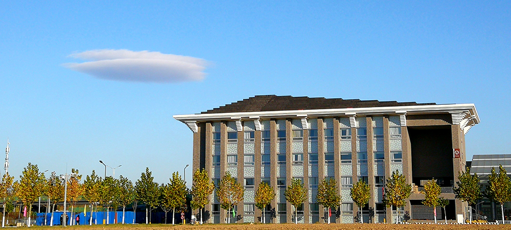 ����-����